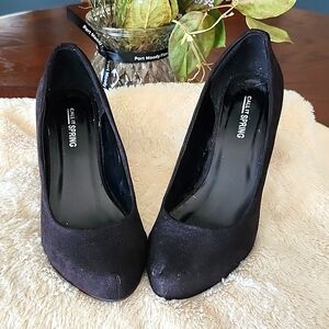 Women's Black Suede Wedge Pumps
